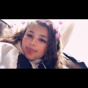 Meet your Posher, Baylee